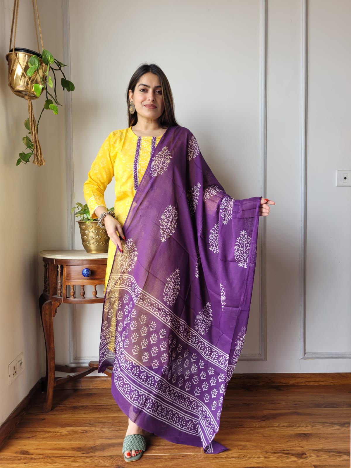 Buy Women’s Yellow Kurta & Purple Dupatta Set