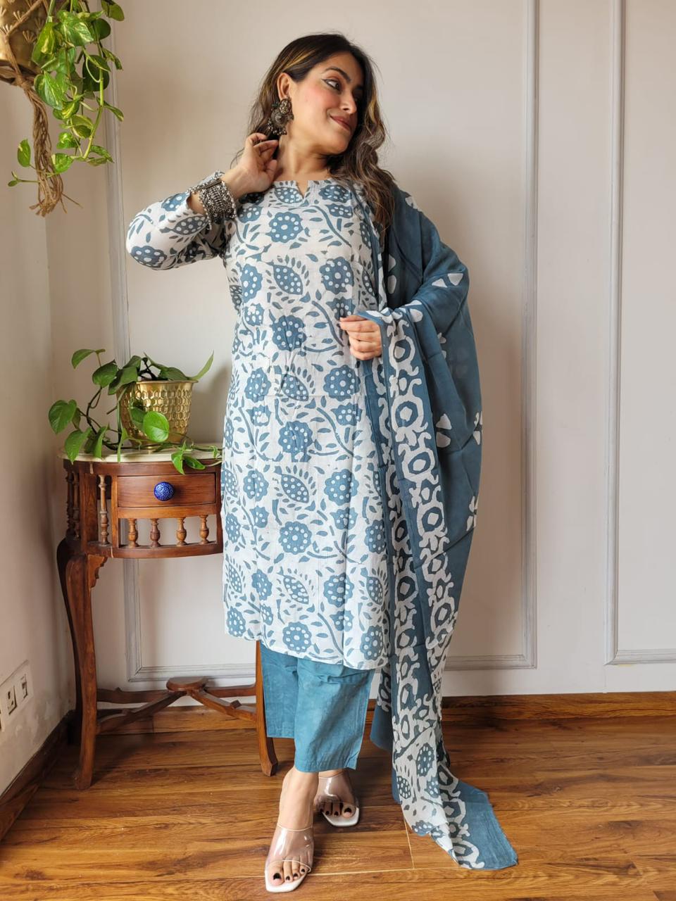 Blue Floral Printed Kurti Pant Set with Matching Dupatta