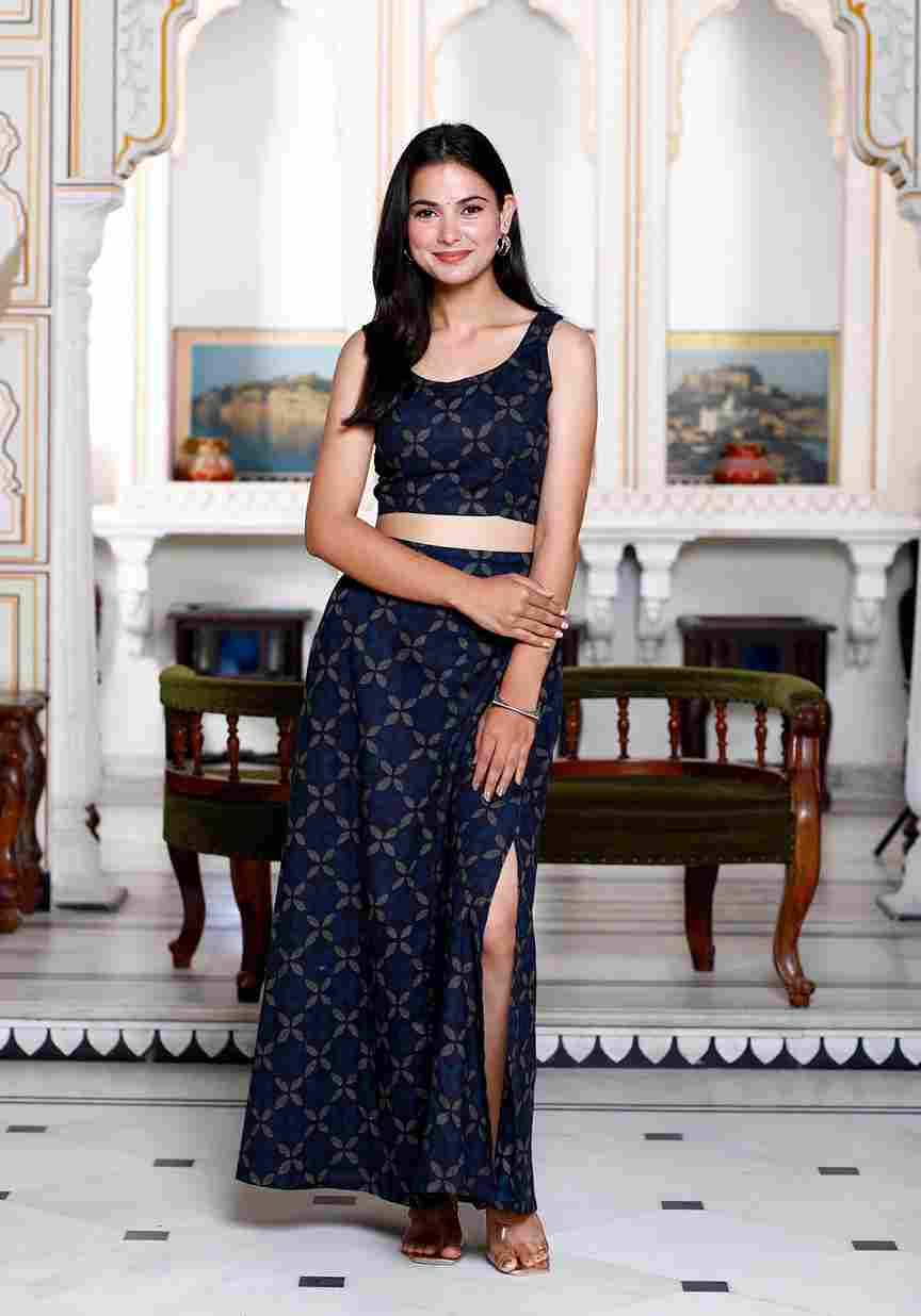 Blue Abstract Print Crop Top & Side-Slit A-Line Skirt Co-Ord Set