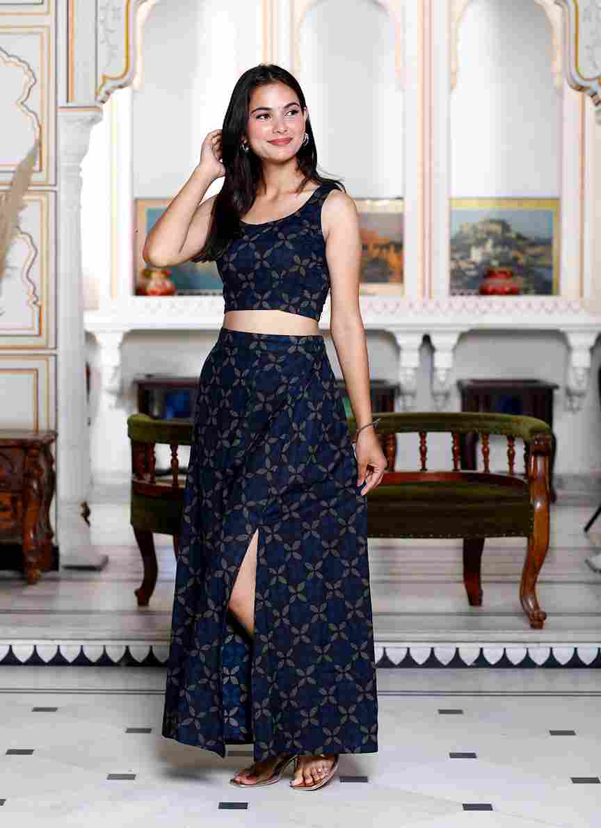 Blue Abstract Print Crop Top & Side-Slit A-Line Skirt Co-Ord Set