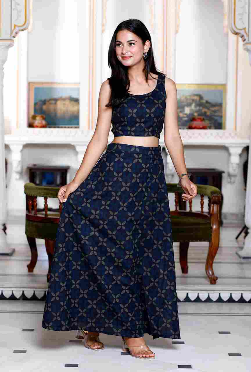 Blue Abstract Print Crop Top & Side-Slit A-Line Skirt Co-Ord Set
