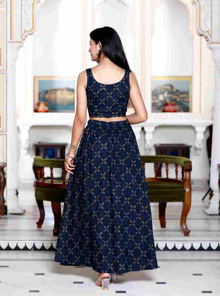 Blue Abstract Print Crop Top & Side-Slit A-Line Skirt Co-Ord Set