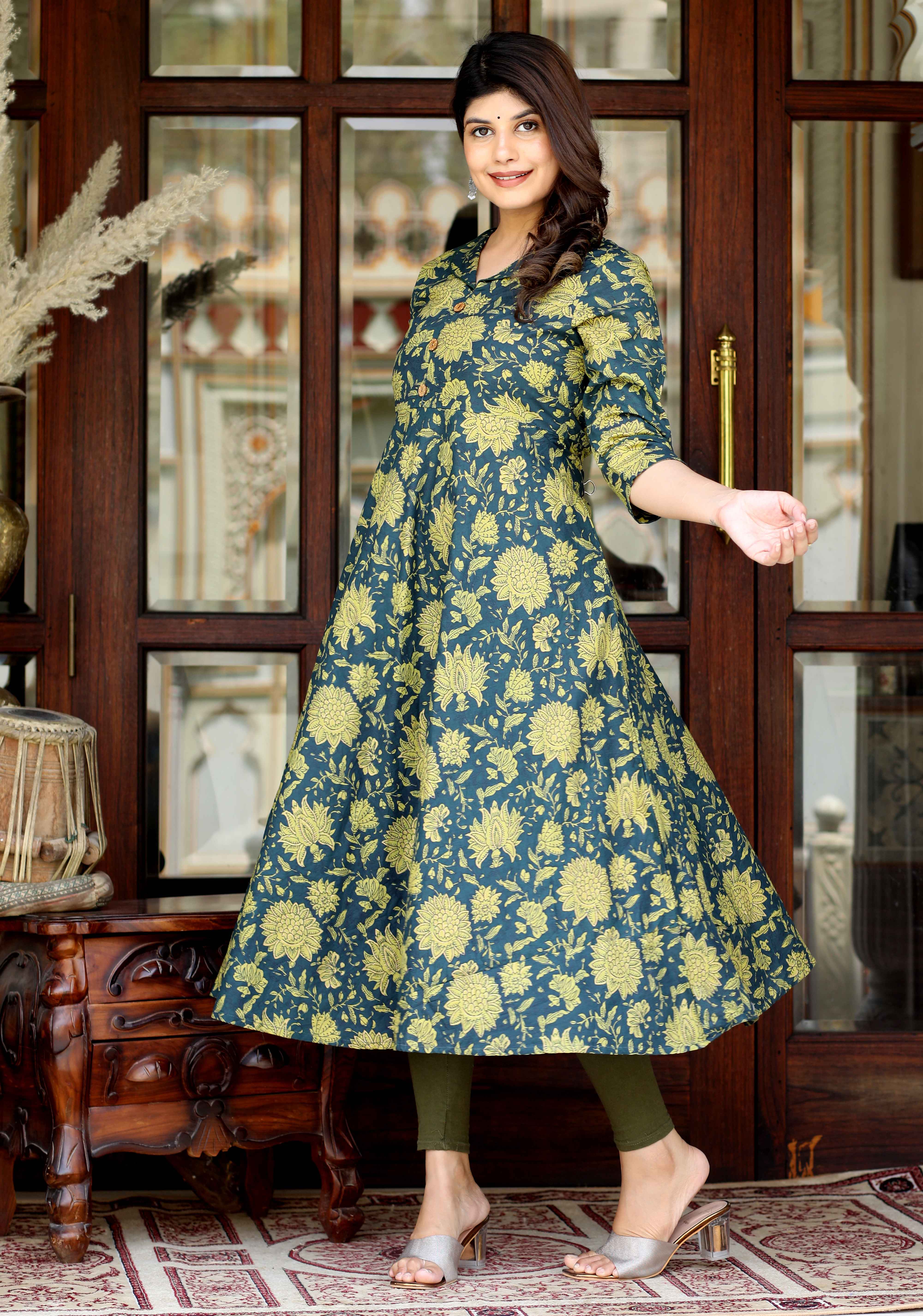 Green Cotton Shirt Collar Floral Printed Anarkali Kurta