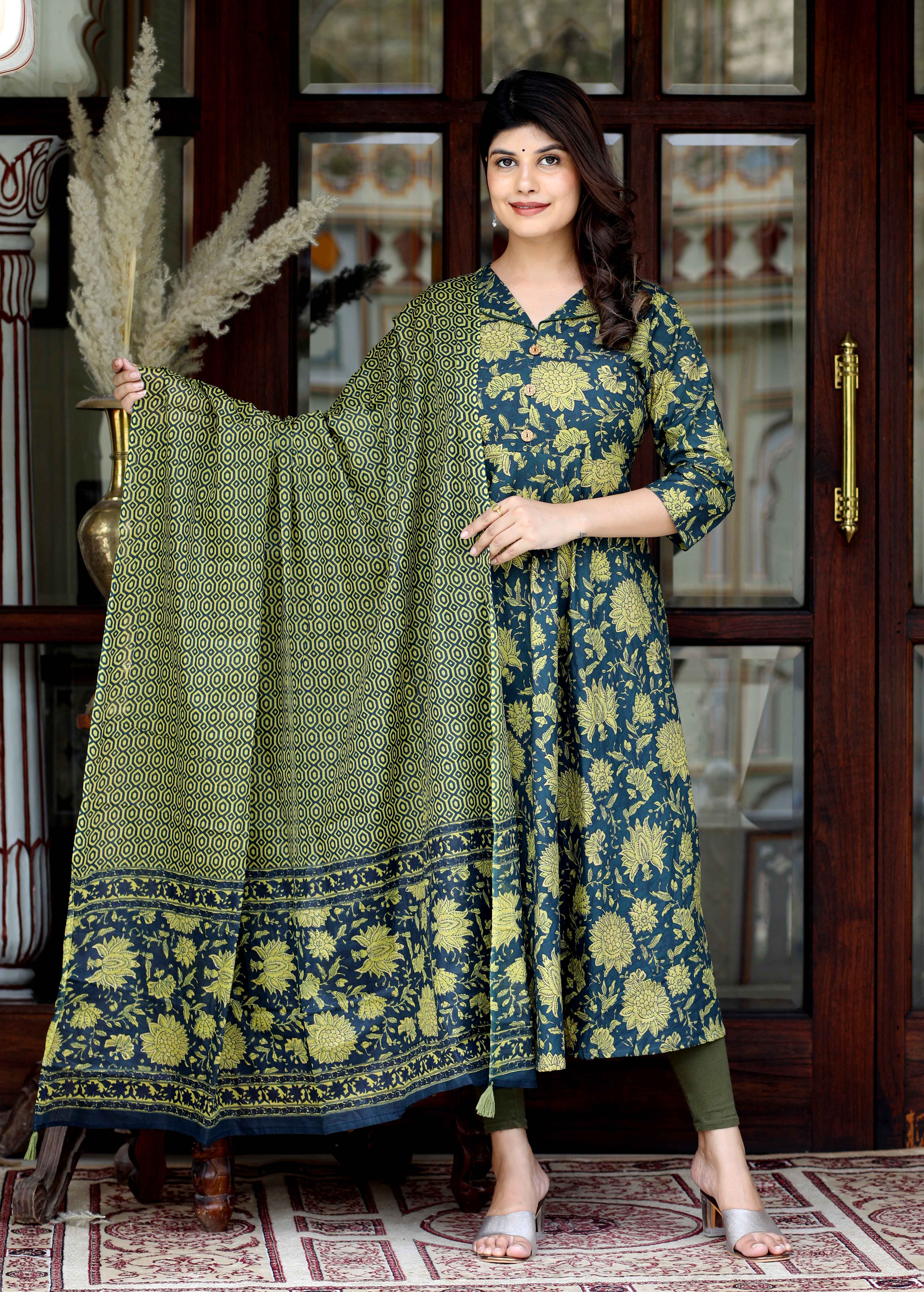 Womens Cotton Floral Print Green gorgeous look Anarkali Kurta with Dupatta