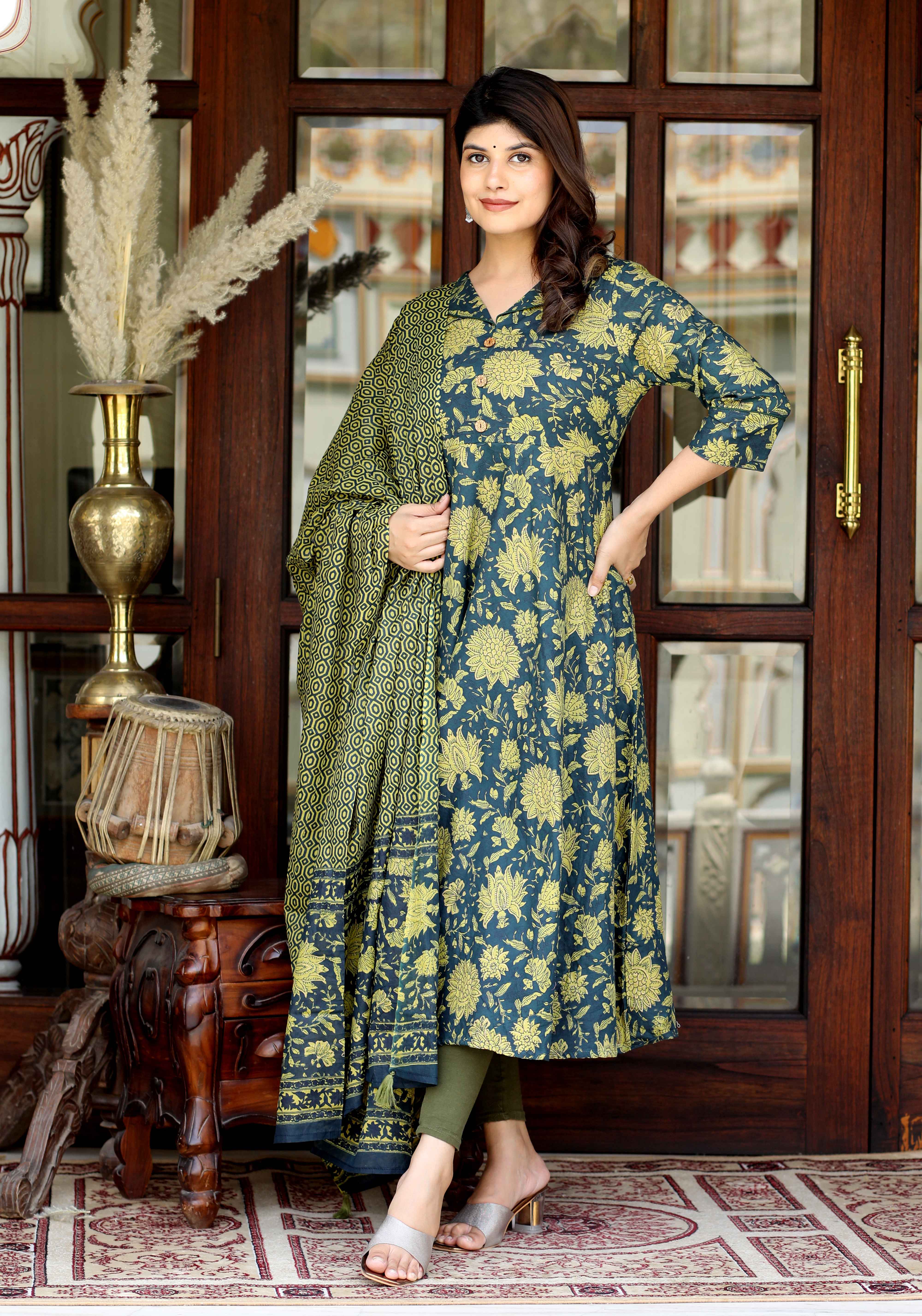 Womens Cotton Floral Print Green gorgeous look Anarkali Kurta with Dupatta